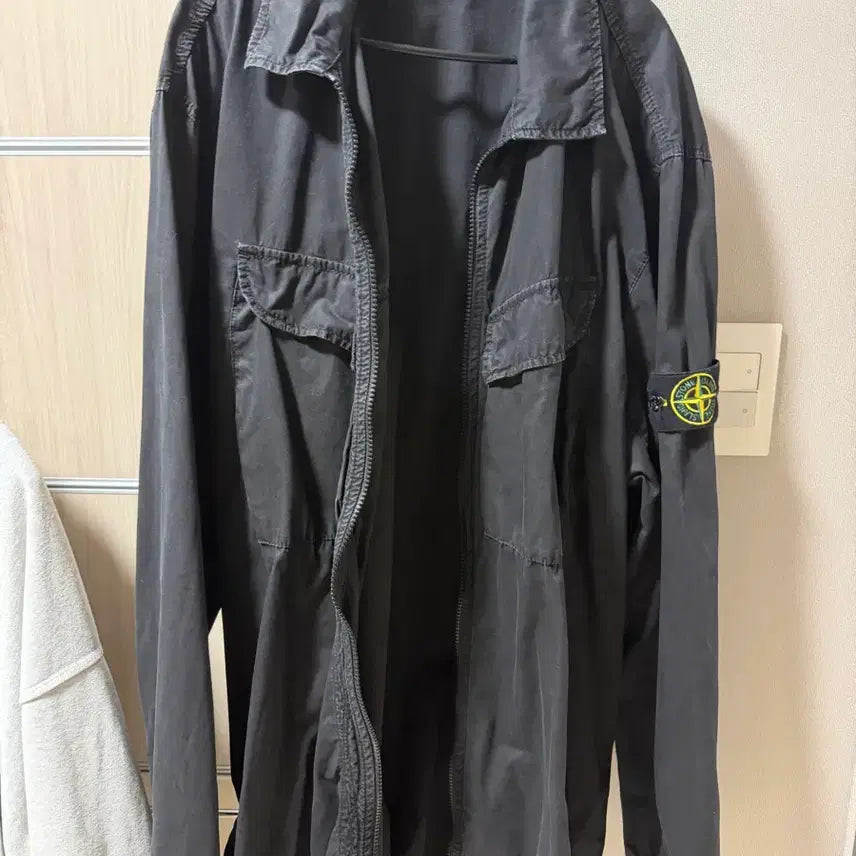[BUNJANG] 스톤아일랜드 101WN 블랙 오버셔츠 3xl / 스톤아일랜드 101WN 블랙 오버셔츠 3xl