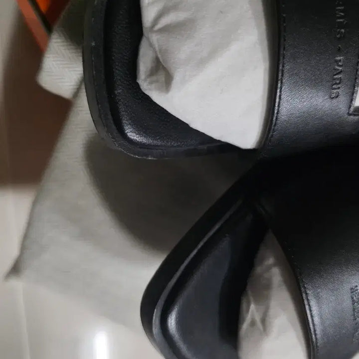 [BUNJANG] Hermès Leather Slides 37.5 / 에르메스 슬리퍼 37.5 사이즈