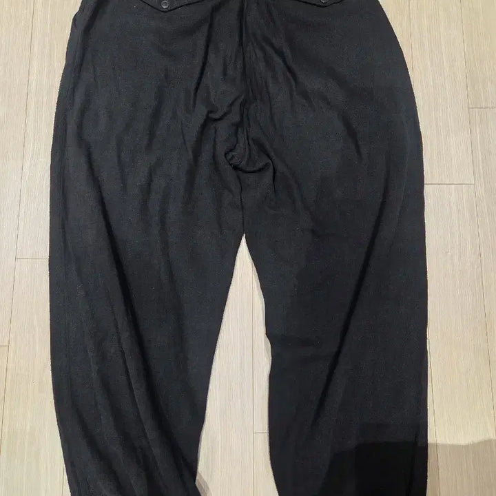 [SOLD OUT] [3] 코모리 24SS 실크넵 드로스트링 팬츠