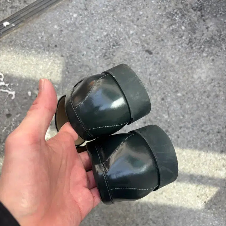 [SOLD OUT] 보테가 로퍼