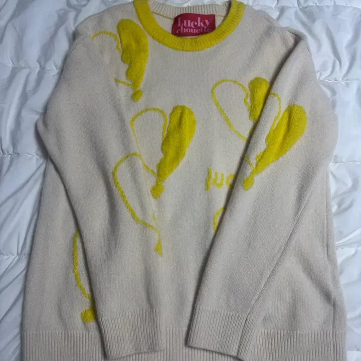 [BUNJANG] Lucky Chouette Yellow Knit Sweater / 럭키슈에뜨 노랑니트