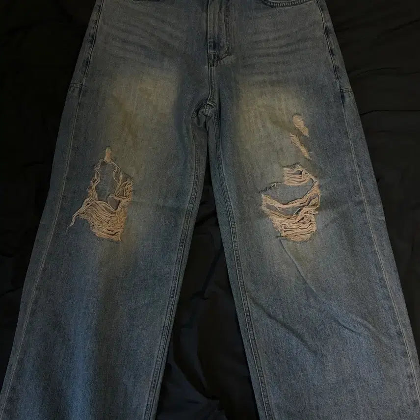 [BUNJANG] Knowun Distressed Wide Denim Pants / 노운 디스트로이드 와이드 데님(0)