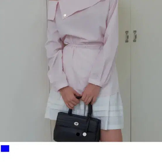 [BUNJANG] Anotic Off-Shoulder Blouse Pink / 아노에틱 오프숄더 블라우스 핑크(11.5->7.0 새상품)