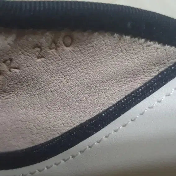 [BUNJANG] SJ Black Mule Punching Buckle Slippers / SJ SJ 블랙 뮬  펀칭 버클 스리퍼