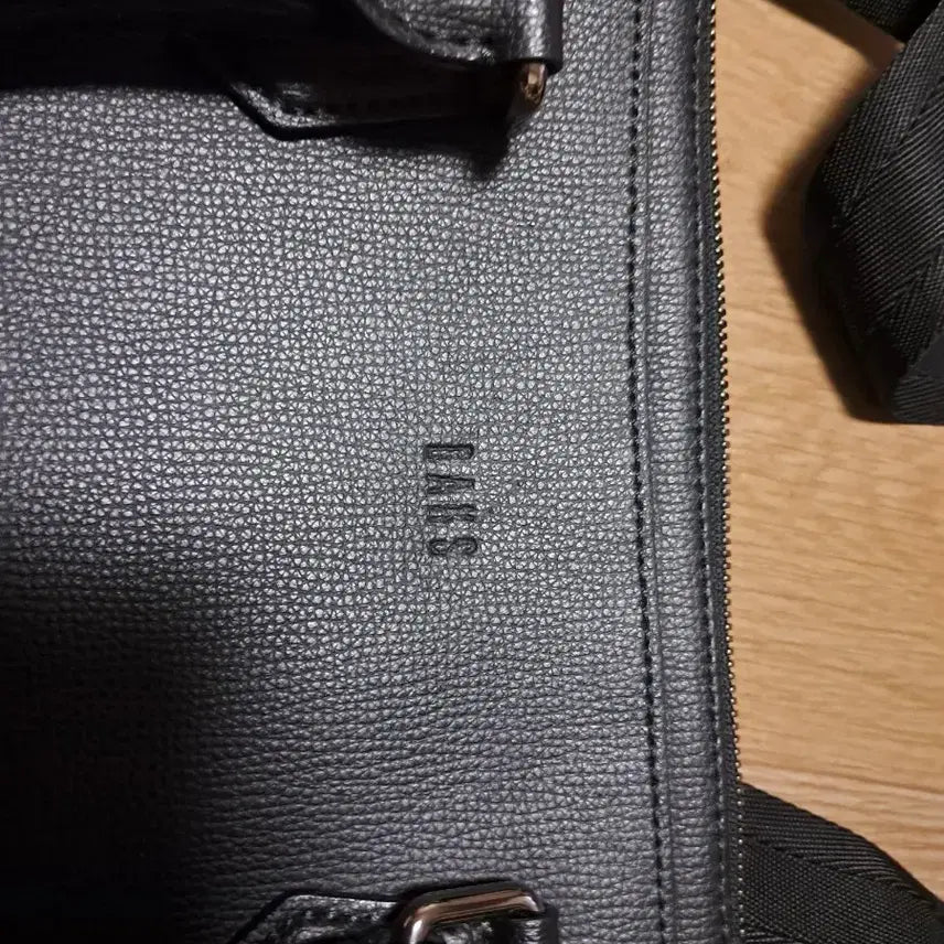 [SOLD OUT] 닥스 블랙 서류 가방 숄더백