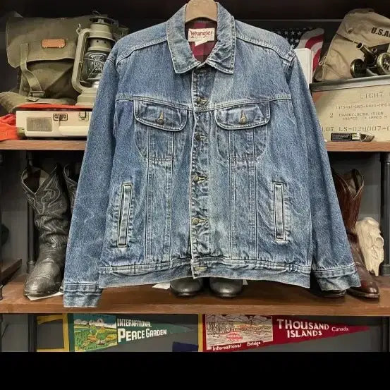 [BUNJANG] Wrangler Denim Jacket Vintage / 랭글러 데님 청자켓 90s 빈티지