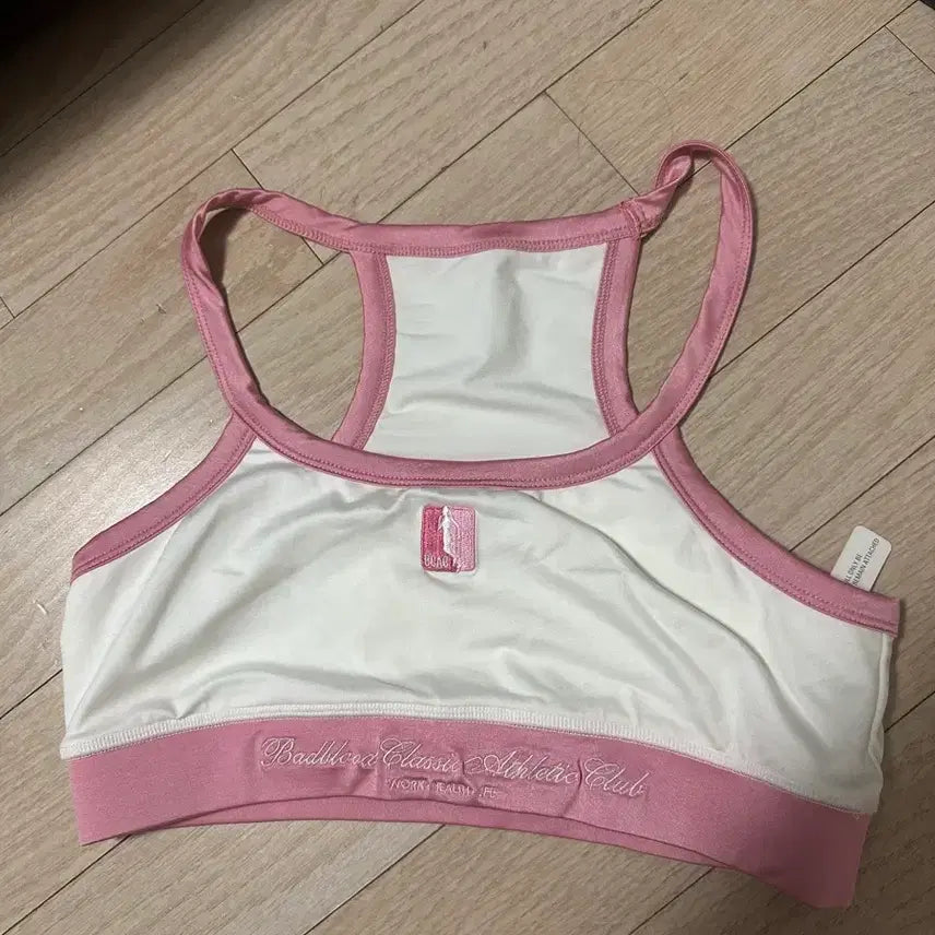 [BUNJANG] Badblood Classic Logo Sports Bra Pink / 배드블러드 클래식 로고 스포츠 브라 핑크