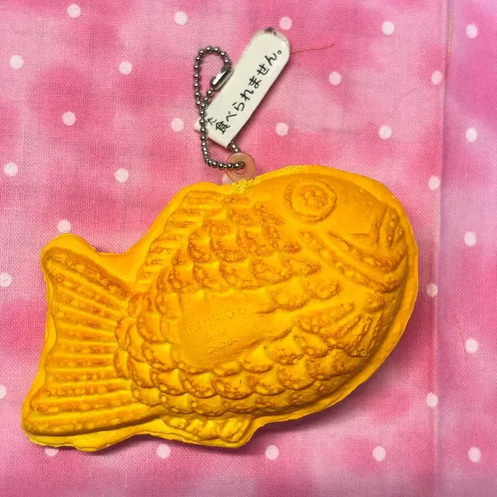 [BUNJANG] Hello Kitty Bungeoppang Squishy Keyring / 키티 붕어빵 스퀴시 키링