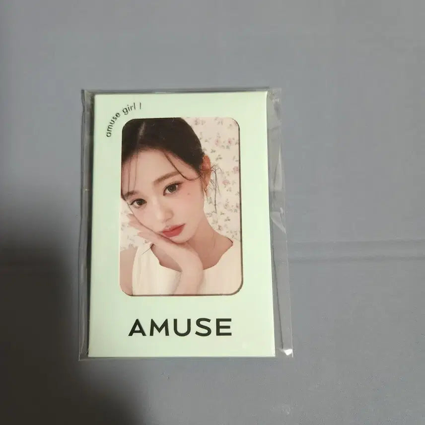 [SOLD OUT] 장원영 어뮤즈 포카 2종 1세트 AMUSE 포토카드
