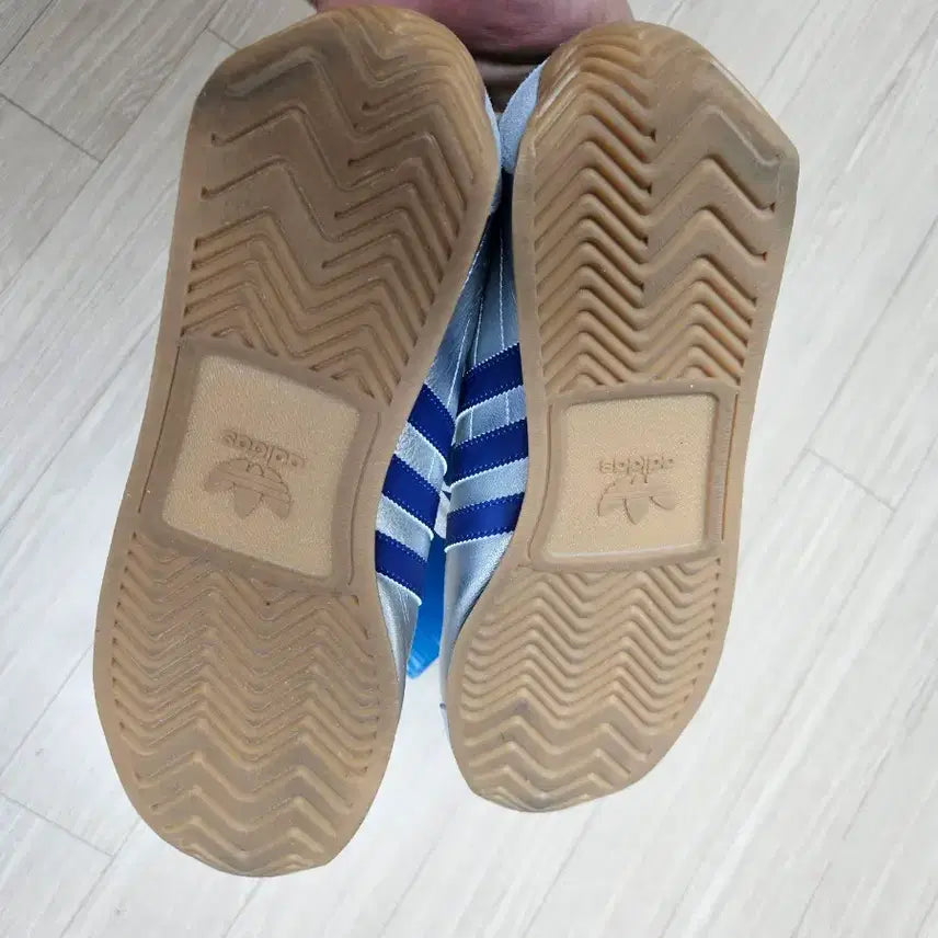 [BUNJANG] Adidas Country OG Silver Sneakers / 아디다스 컨트리 og 실버 275