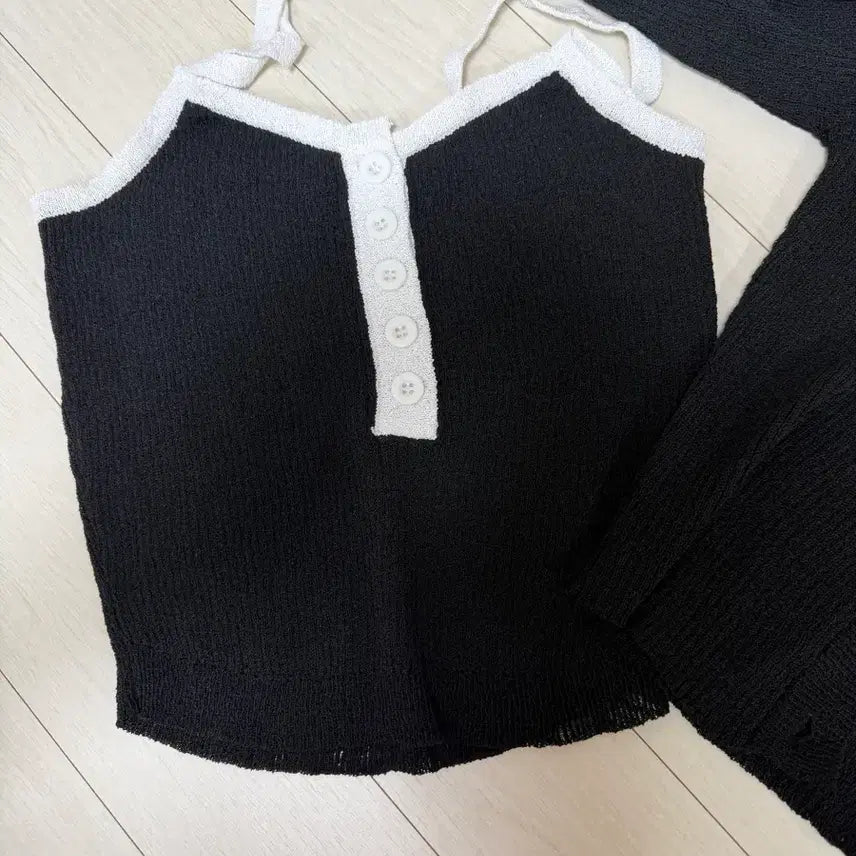 [BUNJANG] Endorphin Color Block Line Tank Top and Cardigan Set / 엔돌핀 배색 라인 나시 가디건 세트