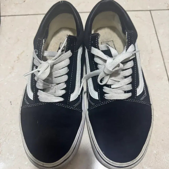 [BUNJANG] Vans Old Skool Sneakers / 반스 올드스쿨(265mm)