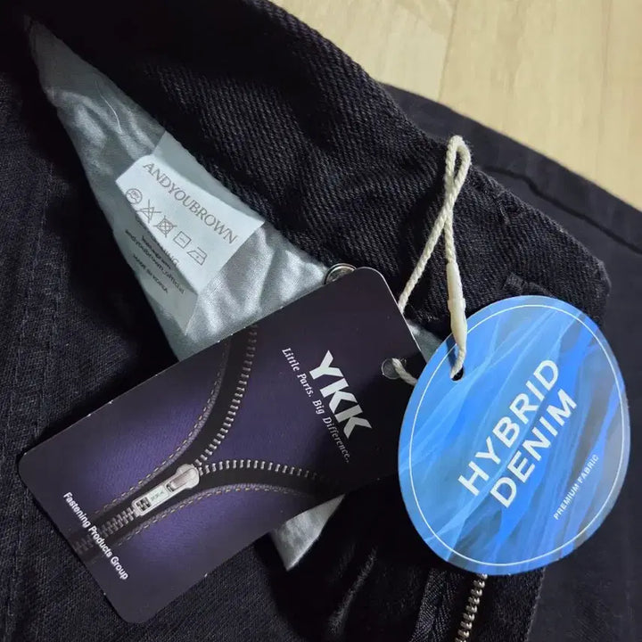 [BUNJANG] ANDYOUBROWN Black Jeans (M) / 블랙 청바지(ANDYOUBROWN)  M