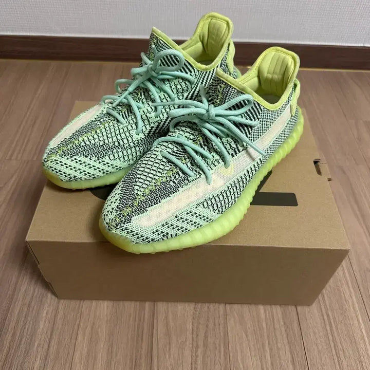 [BUNJANG] Adidas Yeezy Boost 350 V2 Yeezreel Non-Reflective Sneakers / 아디다스 이지 부스트 350 V2 이즈릴 논리플렉티브 285 28.5