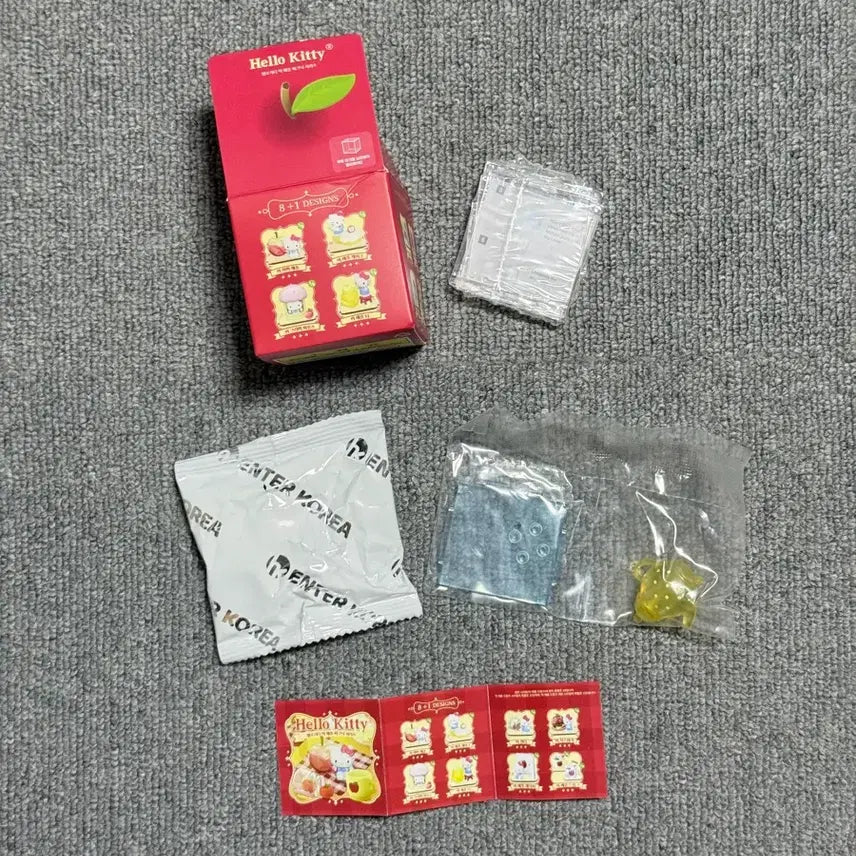 [SOLD OUT] 헬로키티 빅 애플 피크닉 시리즈 산리오 피규어 미사용 새 상품