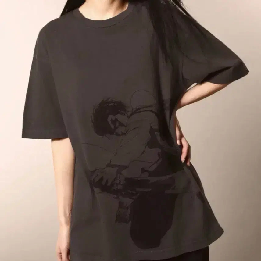 [SOLD OUT] 미개봉 L 사이즈 스파오 진격거 진격의거인 리바이 반팔