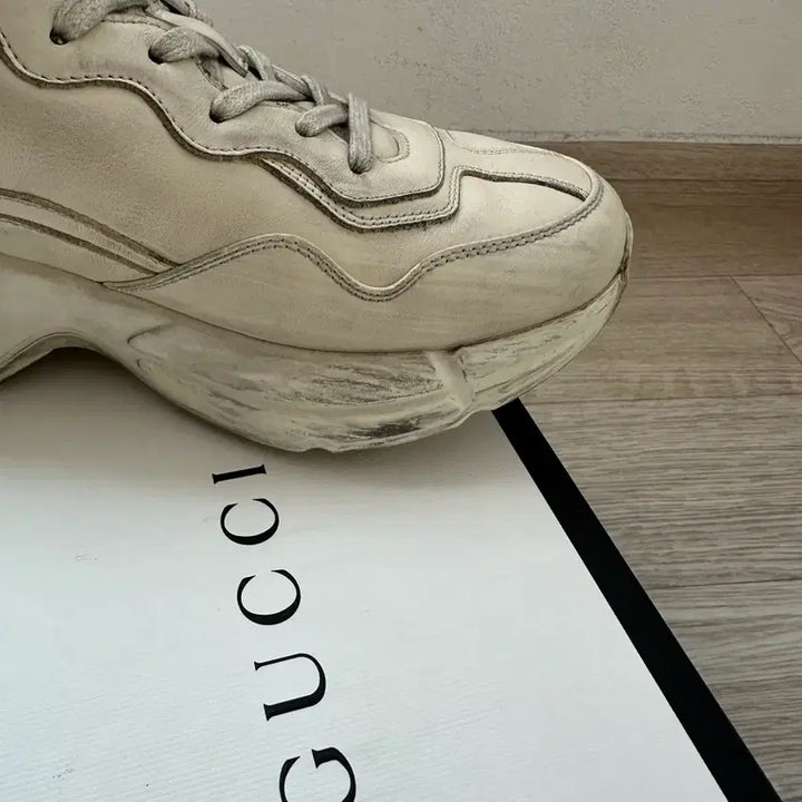 [BUNJANG] Gucci Rhyton Dirty Size 5 Sneakers / 구찌 라이톤 더디 5사이즈 팝니다