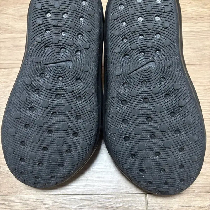 [BUNJANG] Nike ReactX Renew 230 Sneakers / 나이키 리액트X 리주버네이트 230