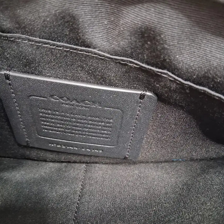 [BUNJANG] Coach Graham Signature Canvas Crossbody Bag / 코치 남성 시그니처 캔버스 그레이엄 크로스바디백