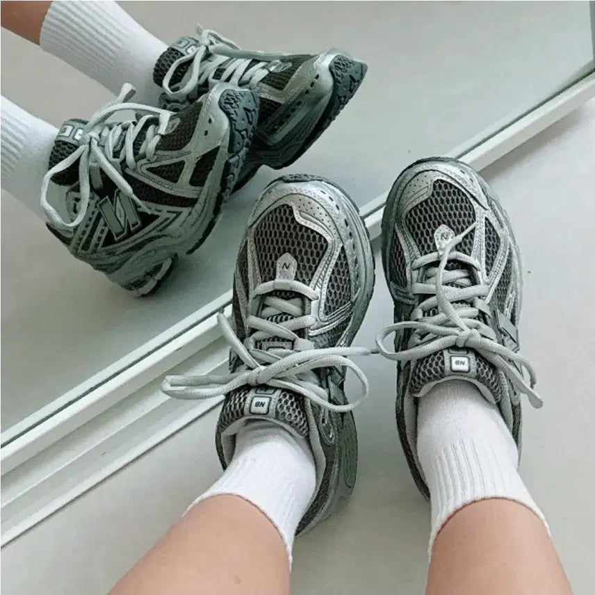 [SOLD OUT] 뉴발란스 1906R 스틸그레이