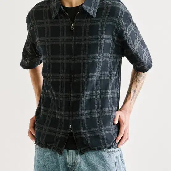 [BUNJANG] 해칭룸 Shirket Over Dyed Check 다크네이비 2사이즈 / 해칭룸 Shirket Over Dyed Check 다크네이비 2사이즈