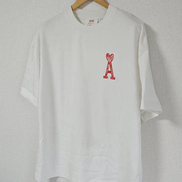 [SOLD OUT] 아미 AMI 케빈라이온스 정품 반팔 티셔츠 M (거의 새상품)