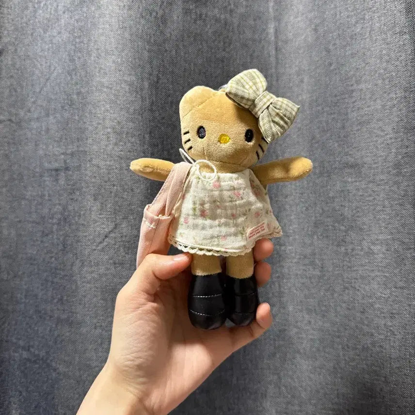 [SOLD OUT] 고퀄 롱다리 키티