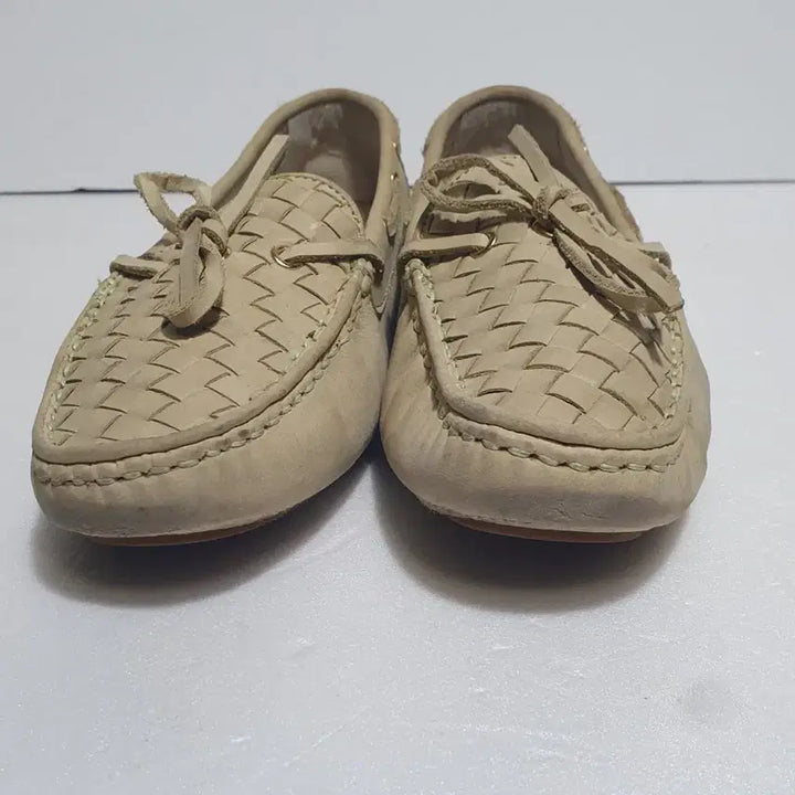 [SOLD OUT] 정품 ㅡ 보테가베네타 ㅡ240