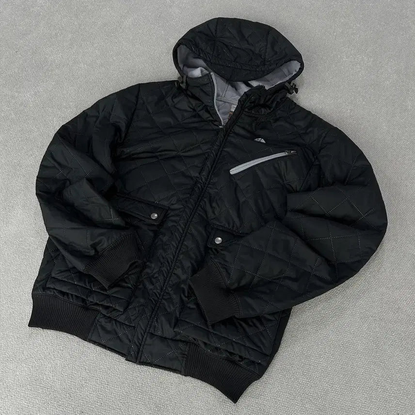 [BUNJANG] Nike ACG Black Hooded Quilted Jacket / 나이키 ACG 블랙 후드 퀼팅 자켓