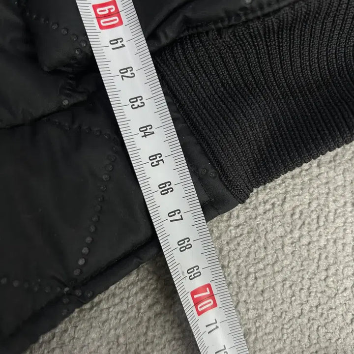 [BUNJANG] Nike ACG Black Hooded Quilted Jacket / 나이키 ACG 블랙 후드 퀼팅 자켓