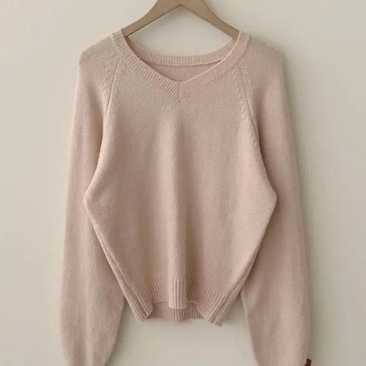 [BUNJANG] ANDMORE V-Neck Loose Fit Knit Pink S / 앤드모어 브이넥 루즈핏 니트 핑크 S 분홍 봄옷 에이블리