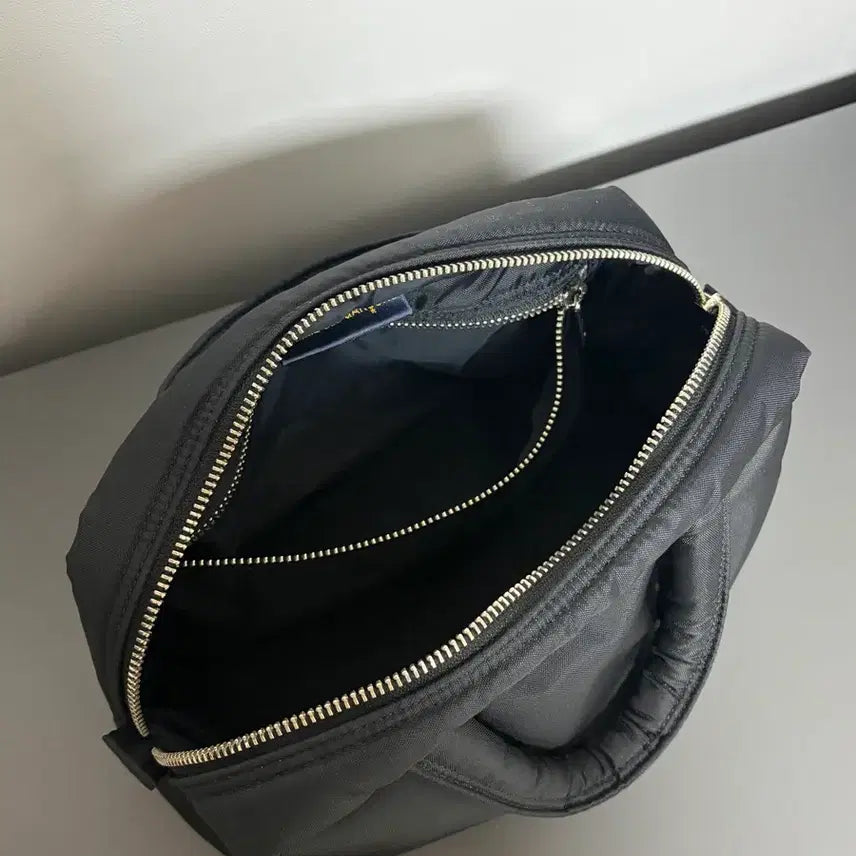 [SOLD OUT] 꼼데가르송 x 포터 토트백 블랙