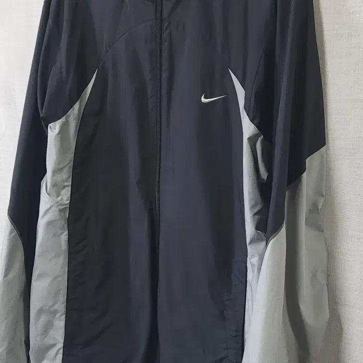 [BUNJANG] Nike Climafit Running Windbreaker Jacket (110) / 나이키 정품 클리마핏 봄가을 런닝 바람막이 자켓점퍼 110 축구