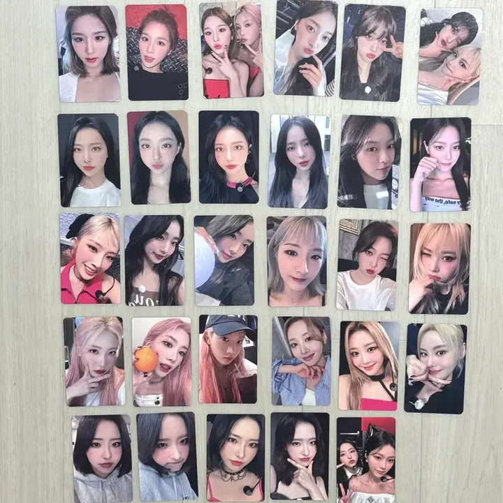[SOLD OUT] 이달소 월드투어 한정판 포토카드세트 일괄판매