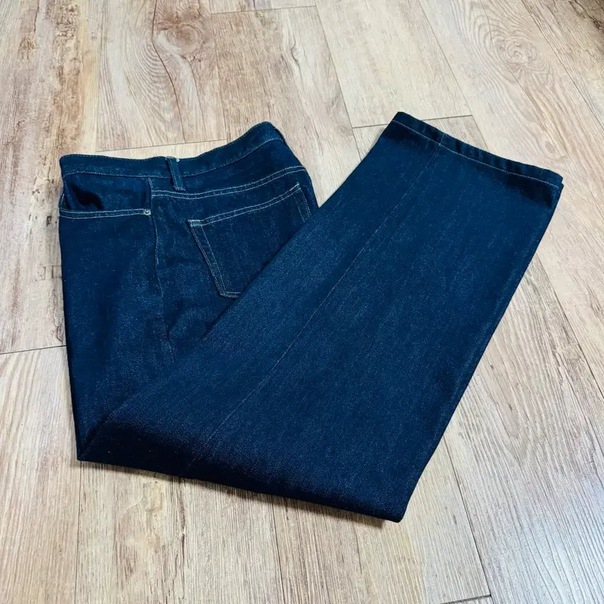 [BUNJANG] Uniqlo Wide Straight Jeans Navy 25 / 유니클로 와이드스트레이트진 69 Navy 25