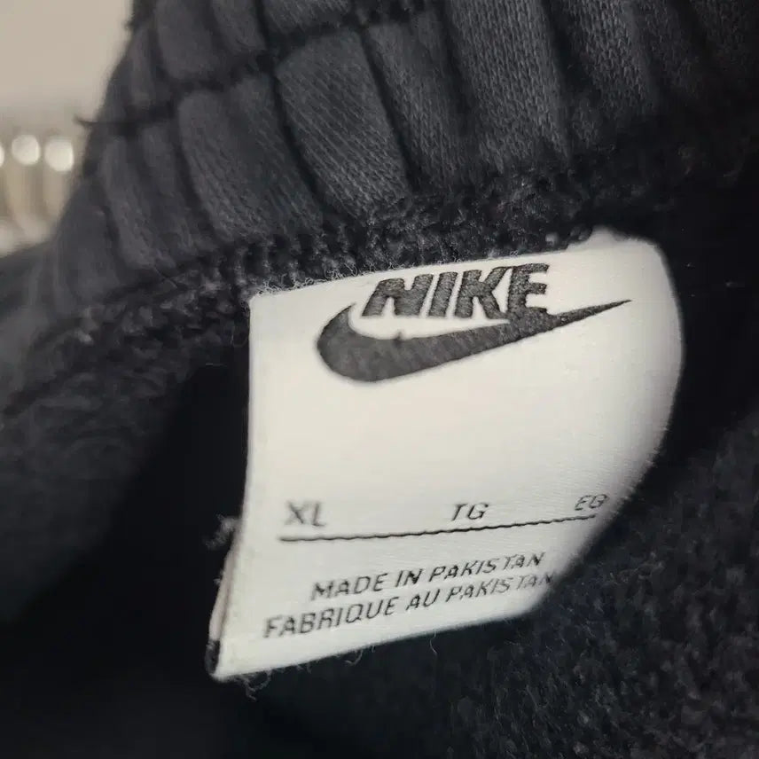 [SOLD OUT] 나이키 스우시 조거 트레이닝 밴딩 바지