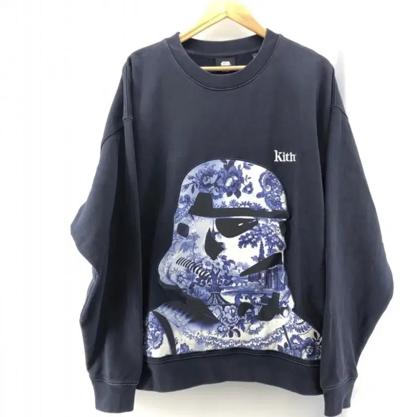 [BUNJANG] Kith Stormtrooper Graphic Crewneck Navy XL / Kith 키스 X스타워즈 스톰트루퍼그래픽 크루넥 네이비 XL
