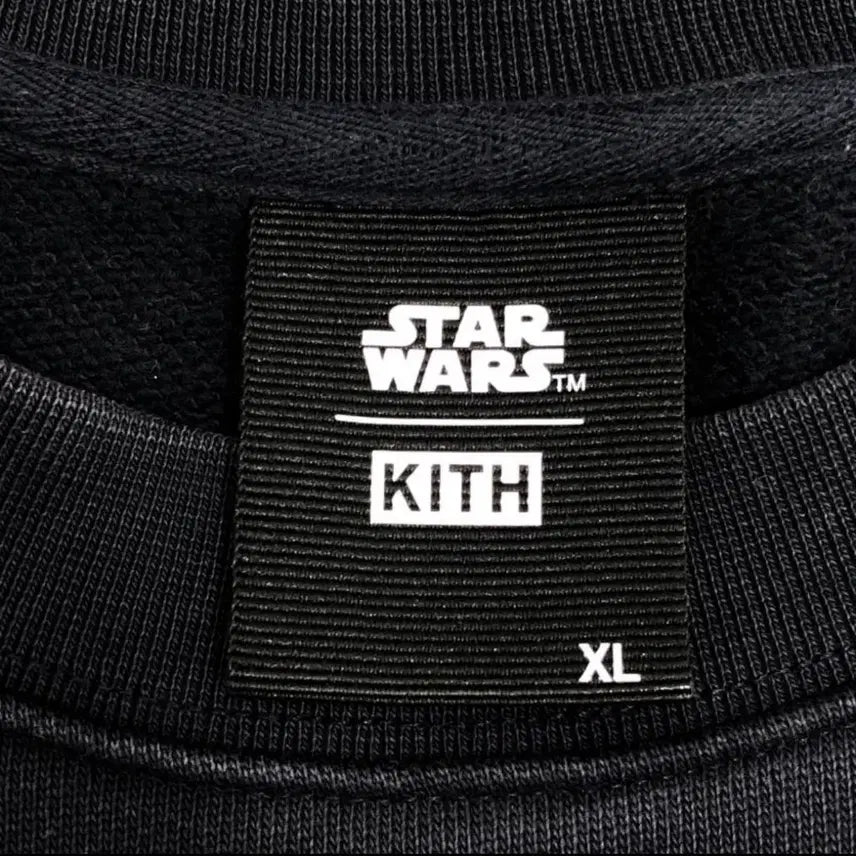 [BUNJANG] Kith Stormtrooper Graphic Crewneck Navy XL / Kith 키스 X스타워즈 스톰트루퍼그래픽 크루넥 네이비 XL