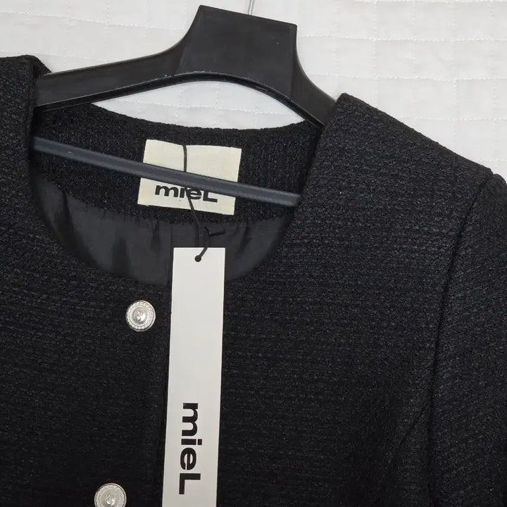 [BUNJANG] Miel Tweed Jacket / 택달린새상품) 미엘 miel 브레스자켓 블랙 노카라 7부 숏 트위드