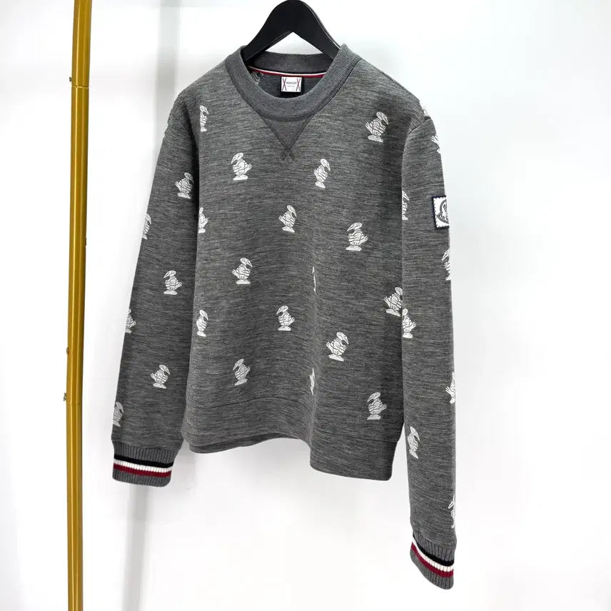 [BUNJANG] Moncler Gamma Bleu Embroidered Sweatshirt Grey L / [L사이즈] 몽클레어 감마블루 자수 맨투맨 그레이