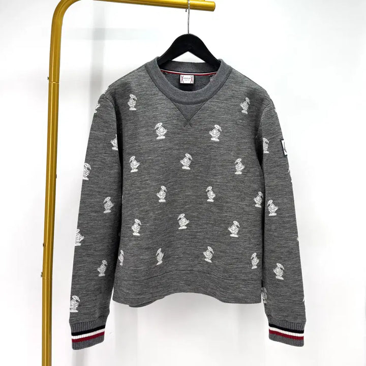 [BUNJANG] Moncler Gamma Bleu Embroidered Sweatshirt Grey L / [L사이즈] 몽클레어 감마블루 자수 맨투맨 그레이