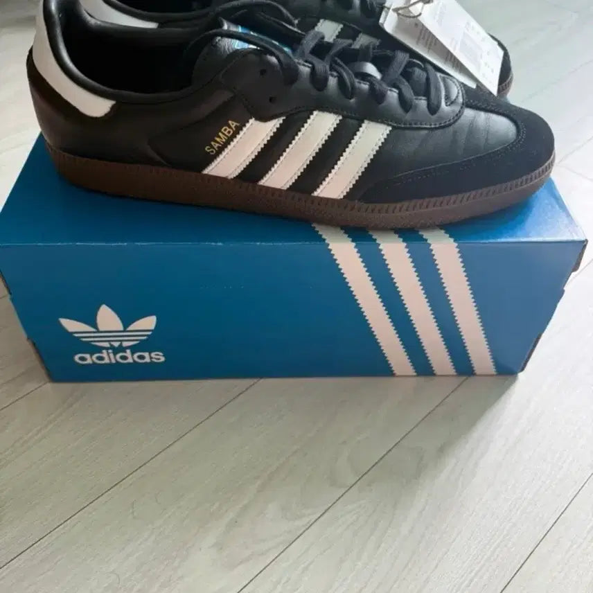 [BUNJANG] Adidas Samba OG Black and White Sneakers / 아디다스 삼바 OG 블랙 앤 화이트 290mm