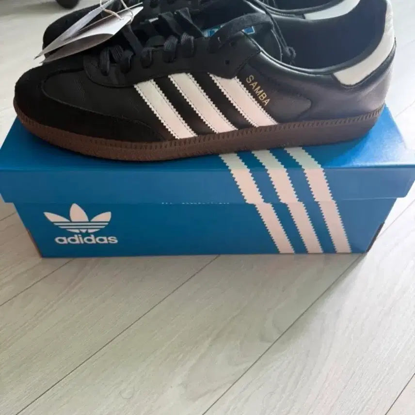 [BUNJANG] Adidas Samba OG Black and White Sneakers / 아디다스 삼바 OG 블랙 앤 화이트 290mm