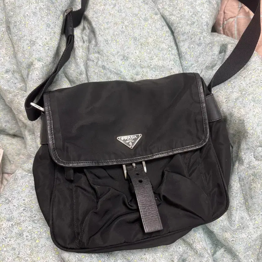 [BUNJANG] Prada Tessuto Crossbody Bag / (주우재)프라다 포코노 나일론 사피아노 메신저백 정품 감정
