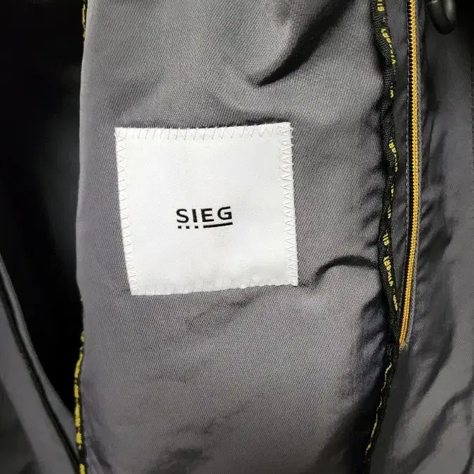 [BUNJANG] SIEG High Neck Hooded Waterproof Coat / SIEG 하이넥 후드 심플 방수 코트 그레이