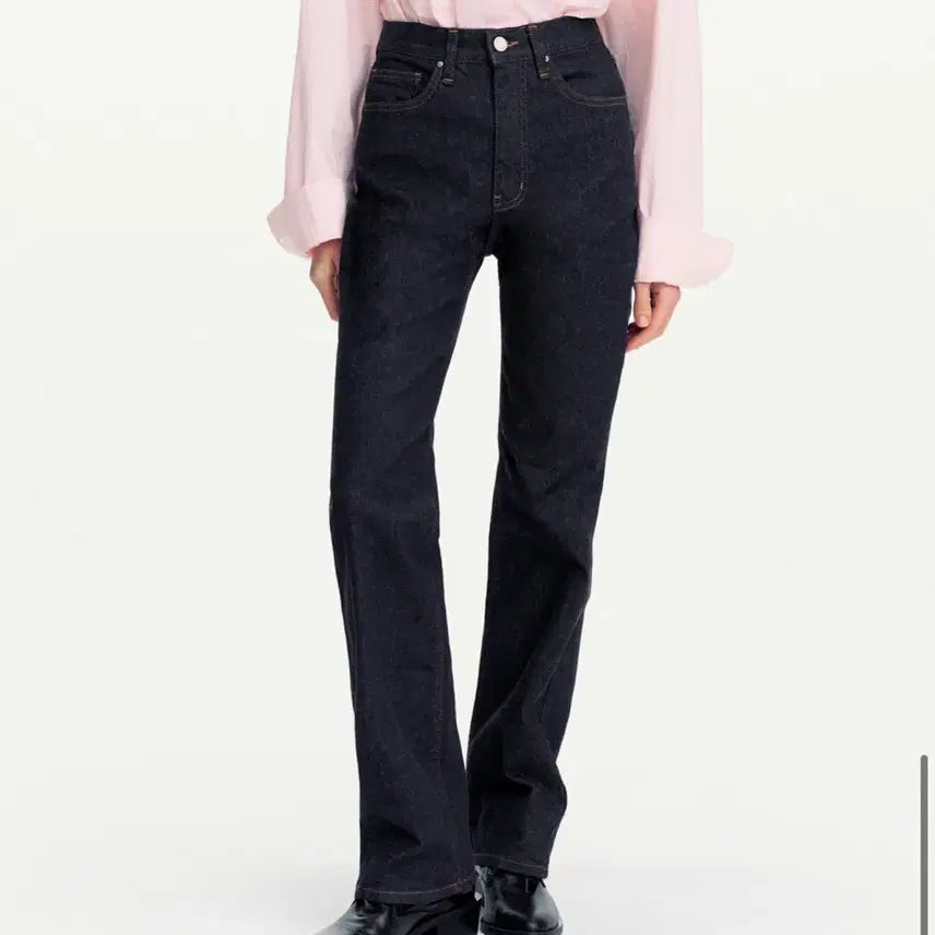 [BUNJANG] FYEO May Straight Raw Denim Jeans / 포유온 FYEO 메이 스트레이트 생지데님 새상품