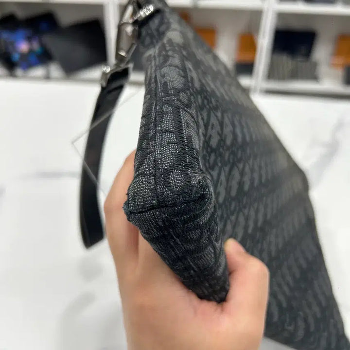 [BUNJANG] Dior Oblique iPad Clutch Black / [정품]디올 오블리크 아이패드 클러치 블랙