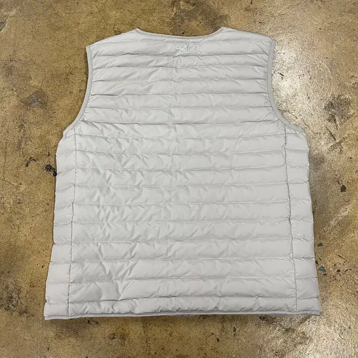 [BUNJANG] Discovery Lightweight Padded Vest Grey / [정품/100] 디스커버리 경량 패딩 조끼 그레이