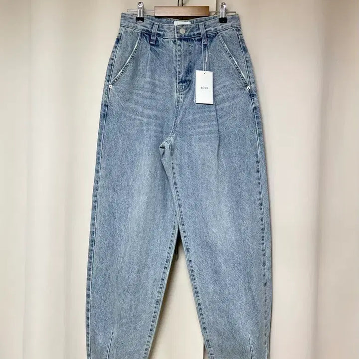 [BUNJANG] BOLD High-Waist Baggy Fit Washed Denim Jeans / 새상품) 볼드 하이웨스트 배기핏 워싱 데님