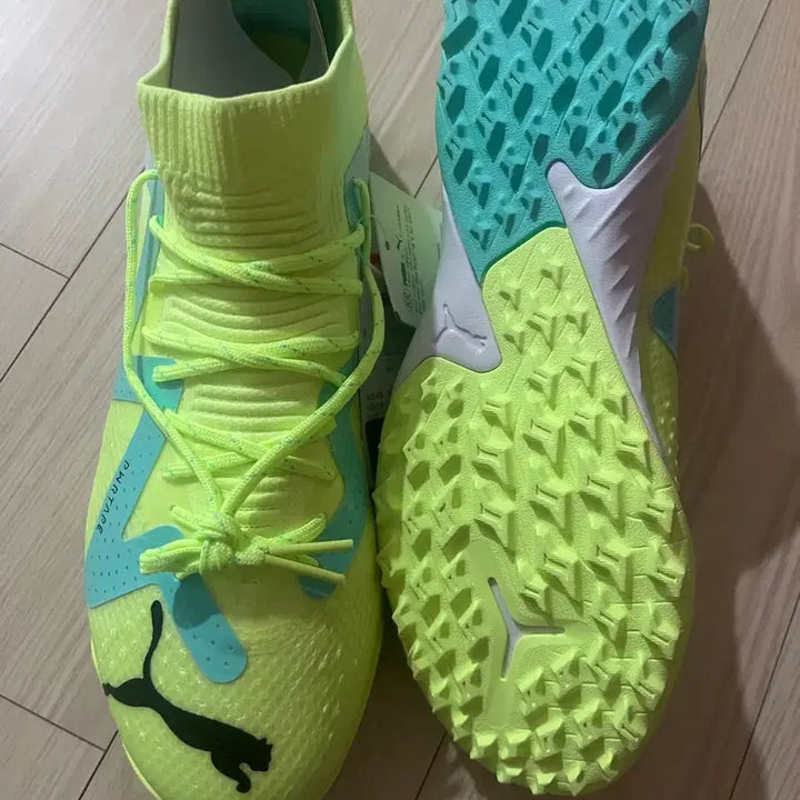 [BUNJANG] Puma Future Ultimate Cage TF Futsal Shoes / 푸마 풋살화 퓨처 얼티메이트 케이지 TF 250 멜론 판매
